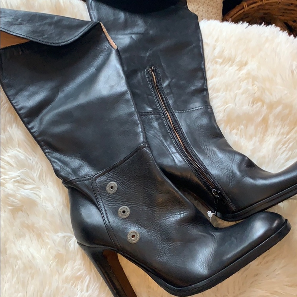 New! Italian leather boots